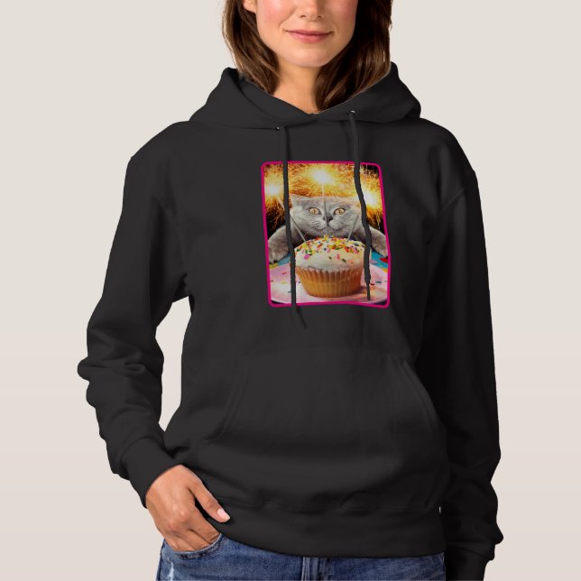 Kat med miniatyrkrita t shirt (Framsida)