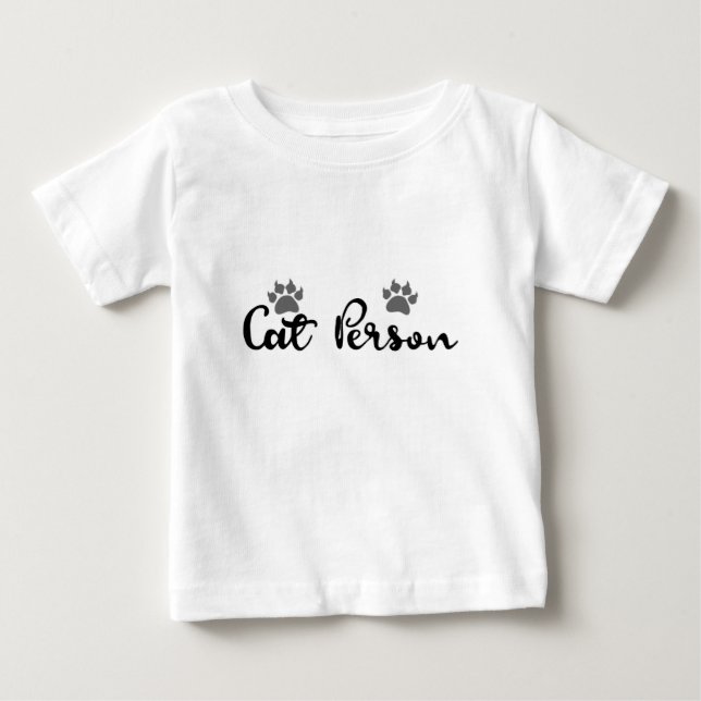 Kat Person Typography Art Tee Shirt (Framsida)