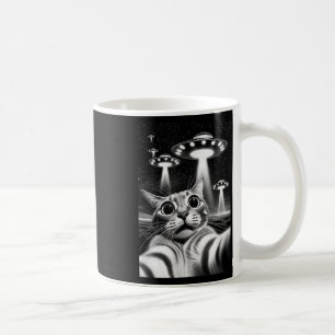 Kat Ufo _ Funny Invasion Meme Retro Alien Cat Ufo Kaffemugg