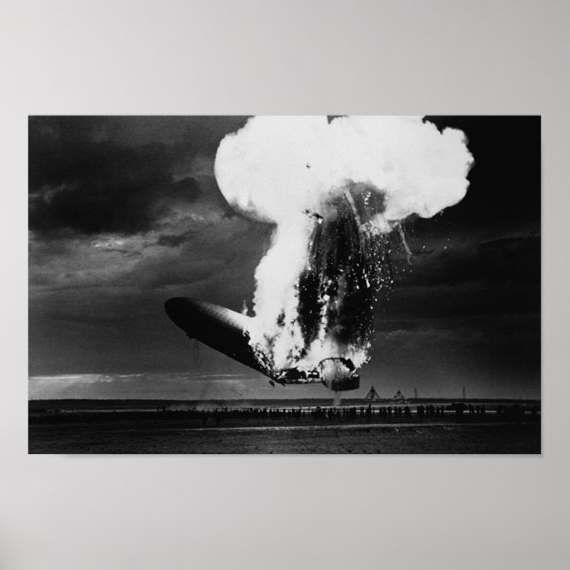 Katastrof i Hindenburg - fotografi av Zeppelin-exp Poster (Framsidan)
