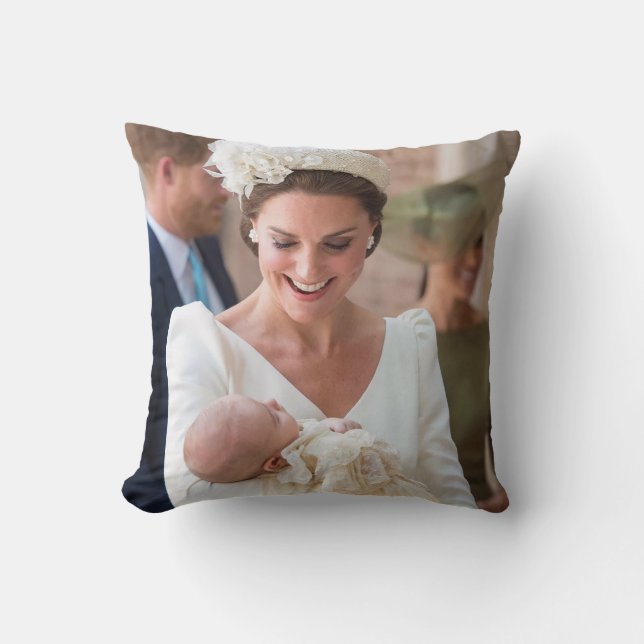 Kate Middleton och Prince Louis Kudde (Framsida)