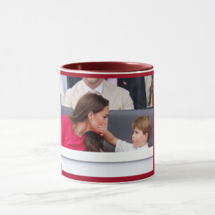 KATE OCH LOUIS MAMMA & SON MUGG