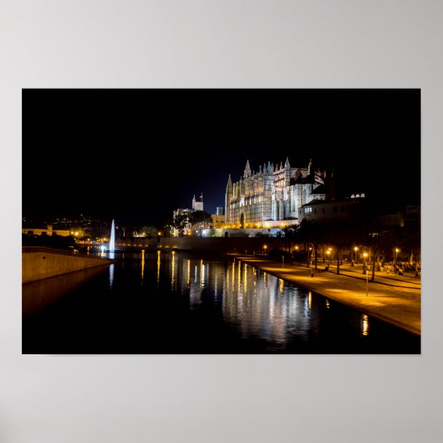 Katedralen i Palma de Mallorca på natten - Spanien Poster (Framsidan)