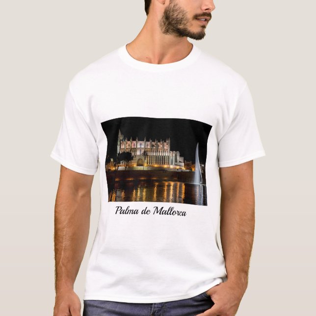 Katedralen Palma de Mallorca nattetid - Spanien T Shirt (Framsida)