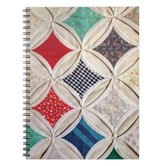Katedralfönster Quilt Mönster Anteckningsbok (Framsidan)