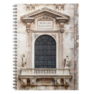 Katedralkyrkan i Milano. Vackert italienskt tempel Anteckningsbok