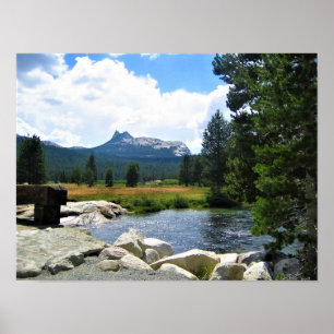 Katedraltopp i Tuolumne Meadows, Yosemite, CA Poster