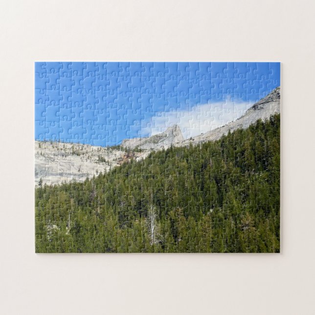 Katedraltopp vid Tenaya Sjö, Yosemite, CA Pussel (Horisontell)