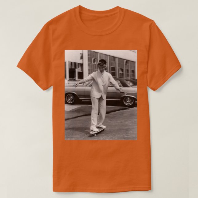 Katharine Hepburn Skateboarding T Shirt (Design framsida)