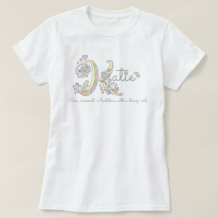 Katie tjejer namn betyder K monogramhjärtan T-shirt