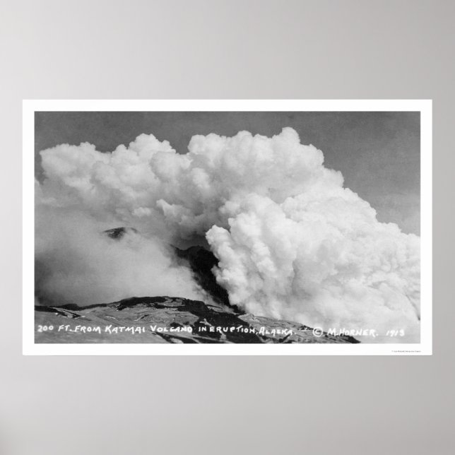 Katmai Volcano Eruption 1912 Poster (Framsidan)