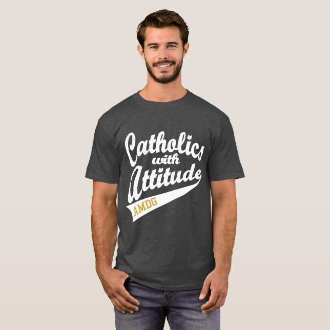 Katoliker med attitydgaranti t shirt (Hel framsida)