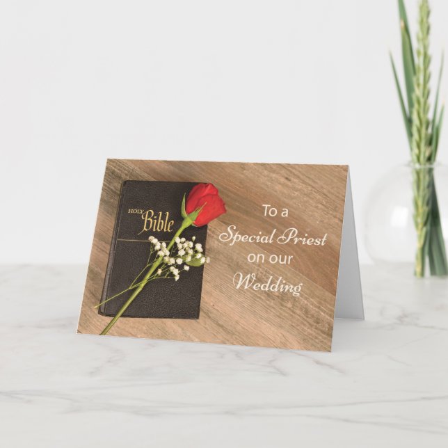 Katolsk präst i Bröllop Bible & Ro Kort (Framsida)