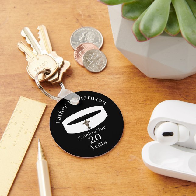 Katolsk Priestordering-jubileum Nyckelring (Skapare uppladdad)