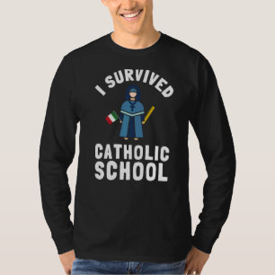 Katolska skolans nun-kyrka och kristen läsk t shirt