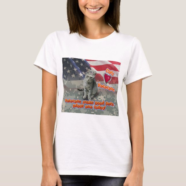 Katt Adopterar Veteran för Livslång Vän T Shirt (Framsida)