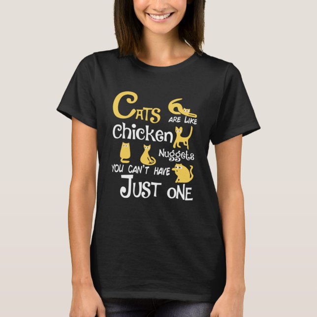 Katt är som chiknuggetter. t shirt (Framsida)