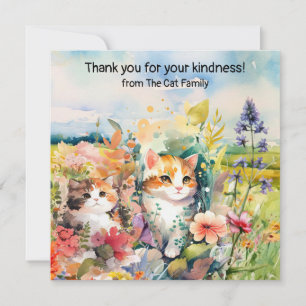 Katt finns i fält i blomman tack kort