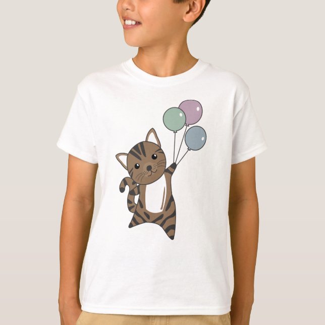 Katt flyter upp med färgstarka ballonger t shirt (Framsida)