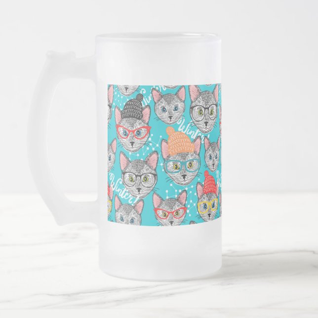 Katt i hatten frostat ölglas (Vänster)