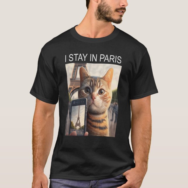 Katt i Paris framför Eiffeltornet T Shirt (Framsida)