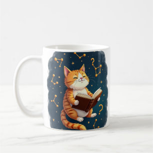 Katt i rymden som läser kosmisk boktok astronomi v kaffemugg