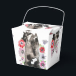 Katt i Smoking Svart Vita Katter Födelsedagspresen Presentaskar<br><div class="desc">Katt i Smoking Svart Vita Katter design. En strålande produkt skapad från mina originalmålningar i akvarell.</div>