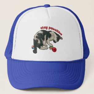 Katt leker med MARMOR, Håll klorna positiva, Puns Keps