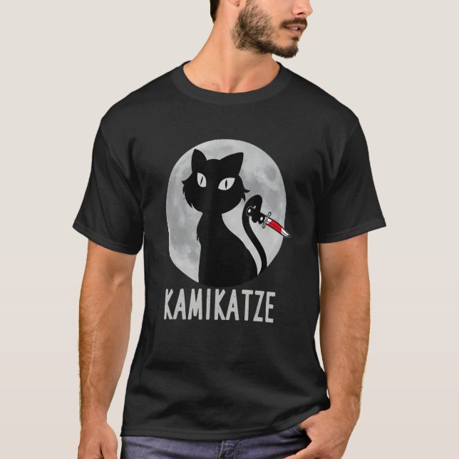 Katt med Cami Cat Cat Knivar T Shirt (Framsida)