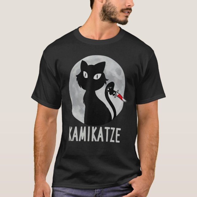 Katt med Cami Cat Cat Knivar T Shirt (Framsida)