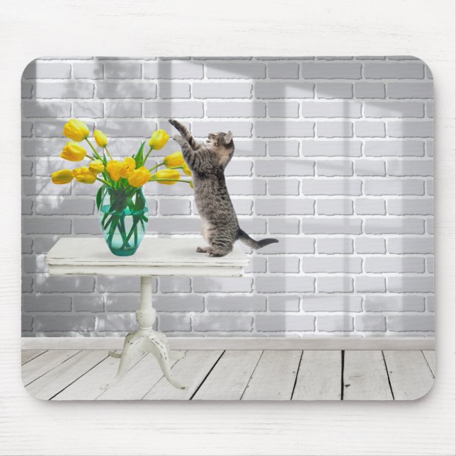 Katt med Gult Tulips Mouse Pad Musmatta (Framsidan)