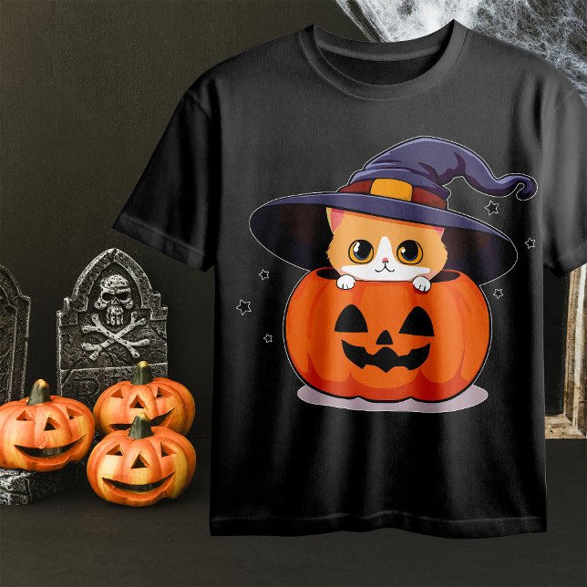 Katt med häxhatt i Halloween Jack-O-Lantern T Shirt (Skapare uppladdad)