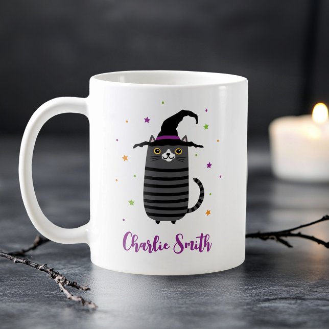 Katt med häxhatt och namn söt Halloween Kaffemugg (Cat with witch hat and name cute Halloween Coffee Mug)
