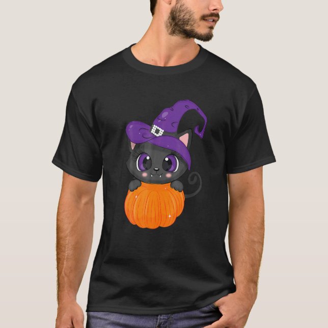 Katt Med Häxhatt Och Pumpa T Shirt (Framsida)