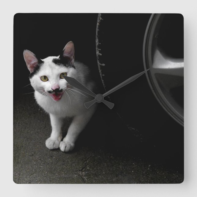 Katt med mustache fyrkantig klocka (Framsida)