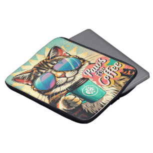 Katt med överdimensionerade solglasögon och kaffe laptop fodral