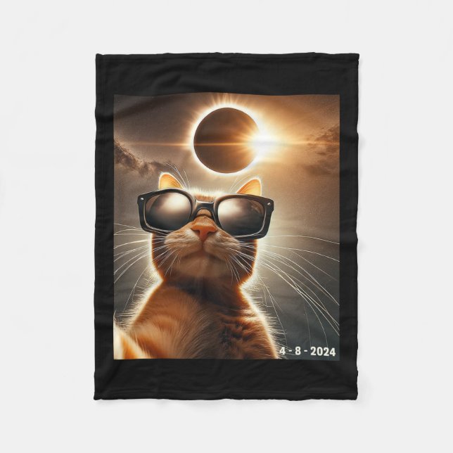 Katt med solarium 2024 Eclipse Wearin Fleecefilt (Framsidan)