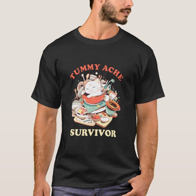 Katt Meme Överlevare Magont T Shirt (Framsida)
