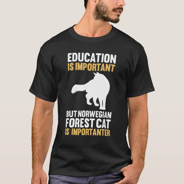 Katt Norsk Skog T Shirt (Framsida)