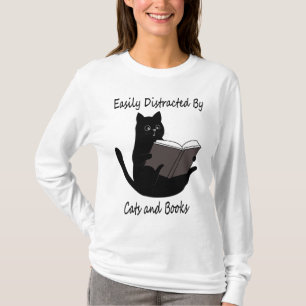 Katt och Bokar är lätt utspridda. T Shirt