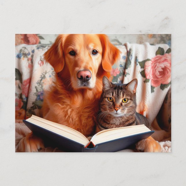 Katt och hund som läser bok vykort (Framsida)