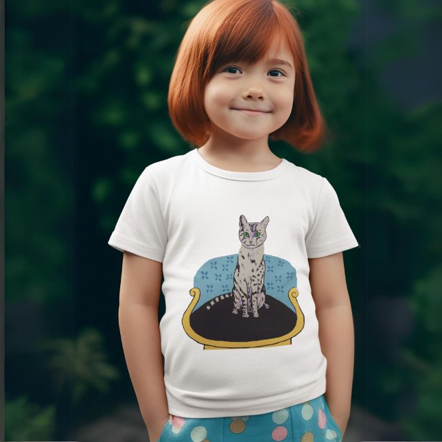 Katt på en stol T-Shirt-kattälskare T Shirt (Skapare uppladdad)