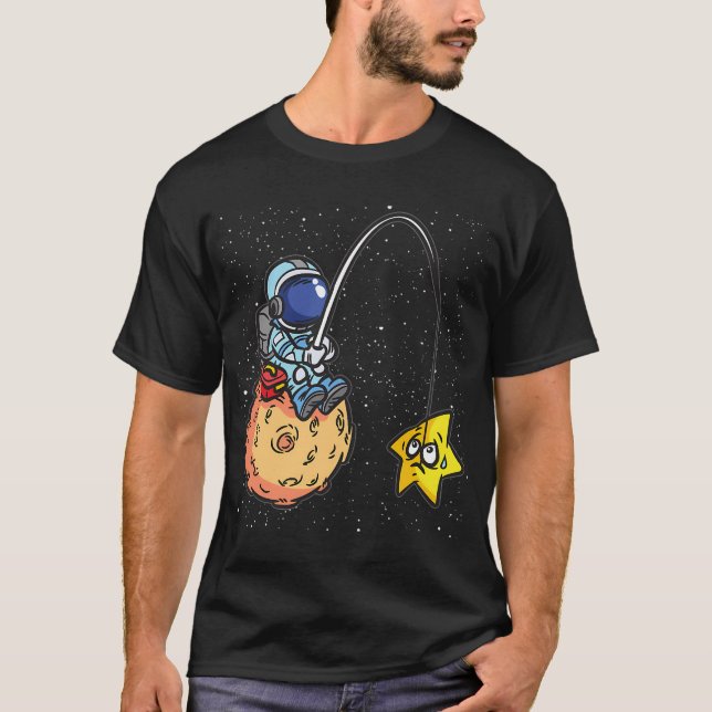 Katt på fiske med fisk i glas t shirt (Framsida)