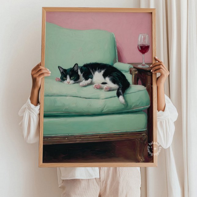 Katt på soffa med vin Väggkonsttryck Poster (Cat on Couch with Wine Wall Art Painting Print)