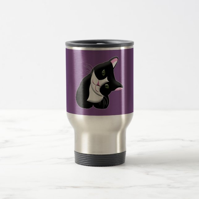 Katt Resemugg (Center)