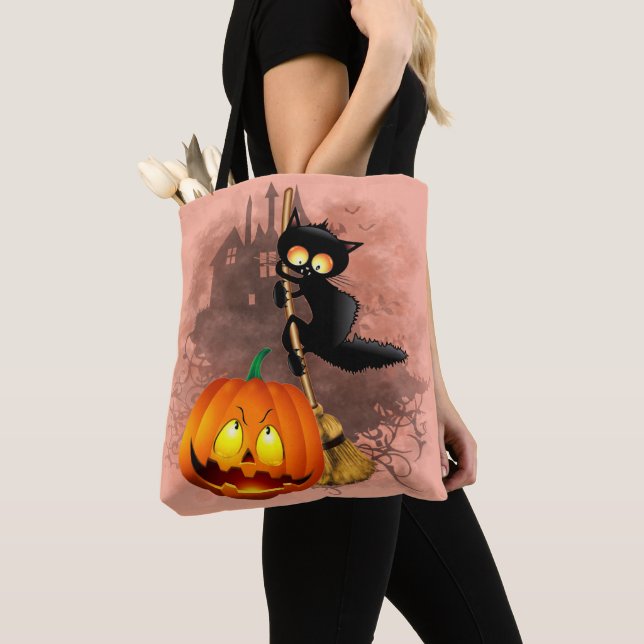 Katt Skrämt med pumpkin Roligt Halloween-tecken Tygkasse (Närbild)