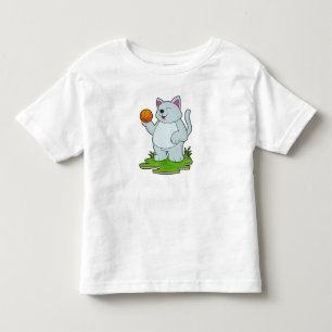 Katt som basketspelare med basket t shirt