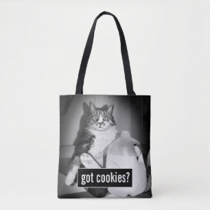 Katt som dricker Mjölk från sot Tygkasse