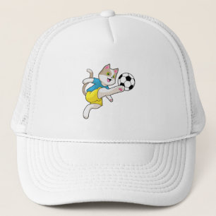 Katt som fotbollsspelare med fotboll keps