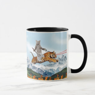 Katt som kattrider en tiger mugg